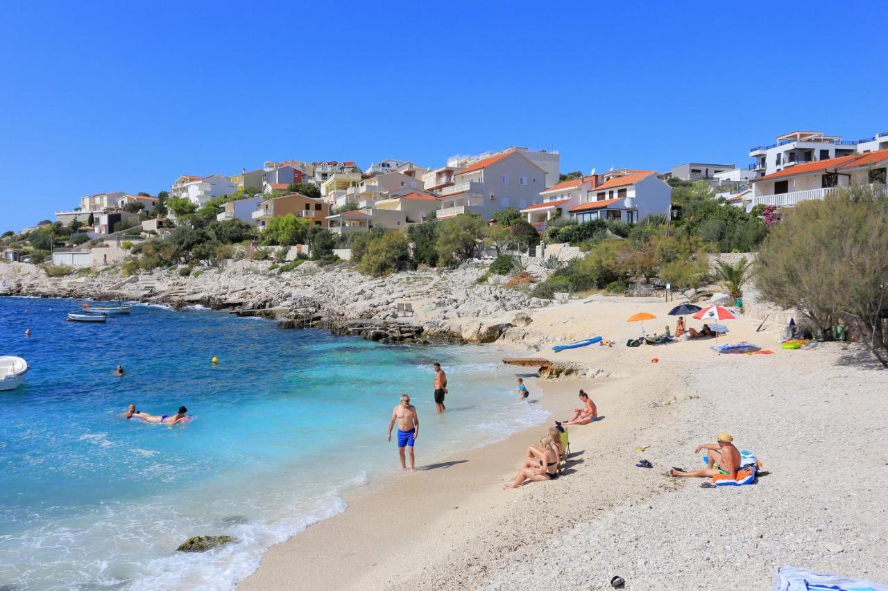 Apartments By The Sea Sevid, Trogir - 9468 מראה חיצוני תמונה