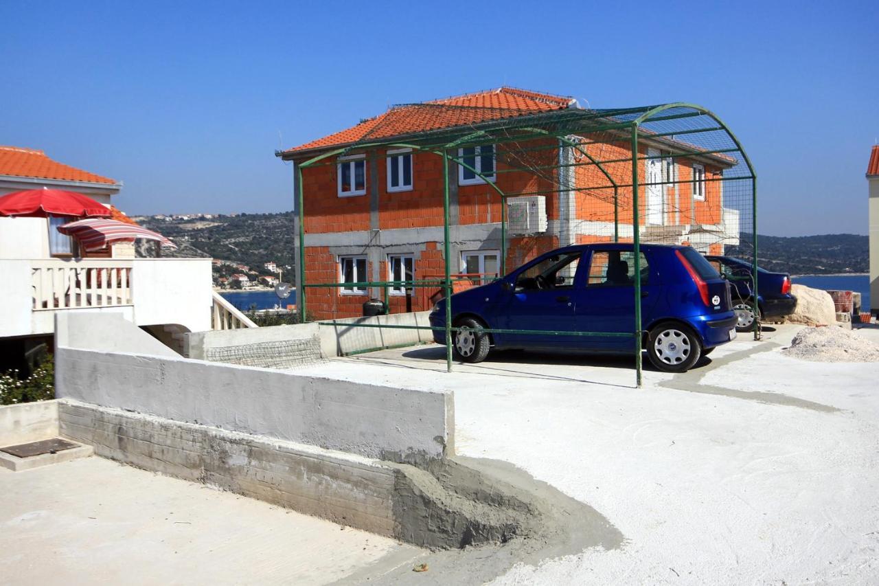 Apartments By The Sea Sevid, Trogir - 9468 מראה חיצוני תמונה