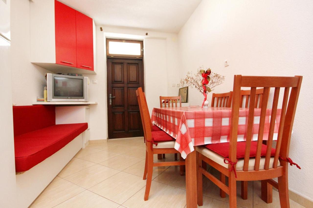 Apartments By The Sea Sevid, Trogir - 9468 מראה חיצוני תמונה