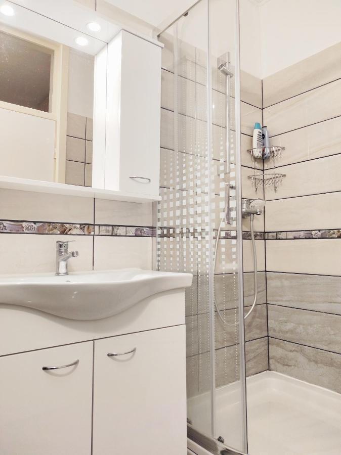 Apartments By The Sea Sevid, Trogir - 9468 מראה חיצוני תמונה