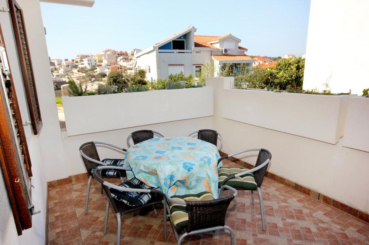Apartments By The Sea Sevid, Trogir - 9468 מראה חיצוני תמונה